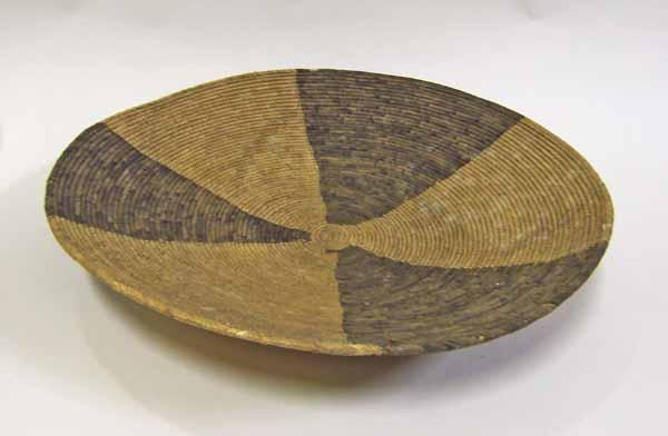 1922.1392 Coil woven basket, Uganda, c.1900
