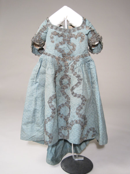 1980.197 Child's dress, figured silk, 1760-1770